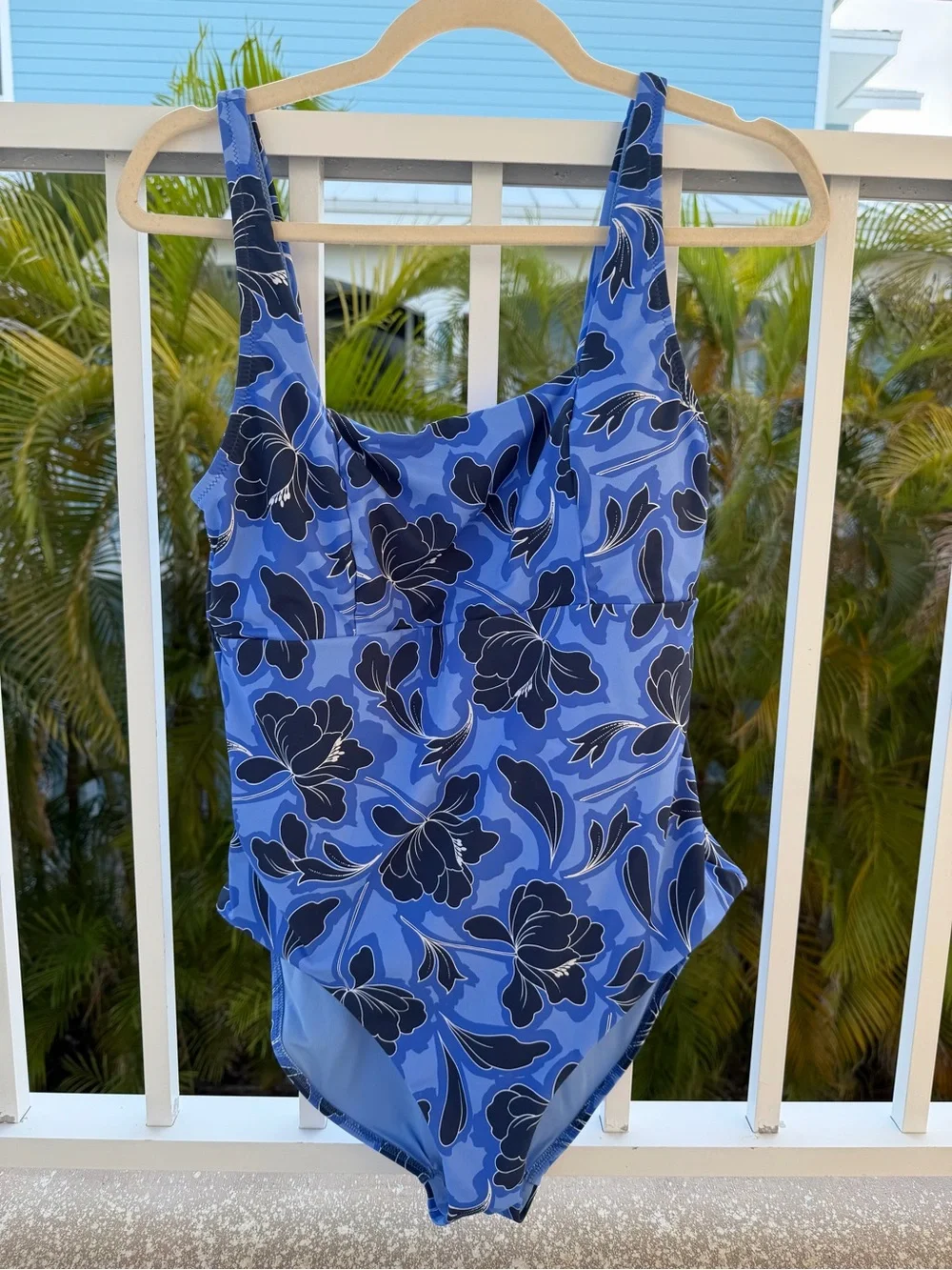 Tommy Bahama Women’s 14 Bathing Suit Swim